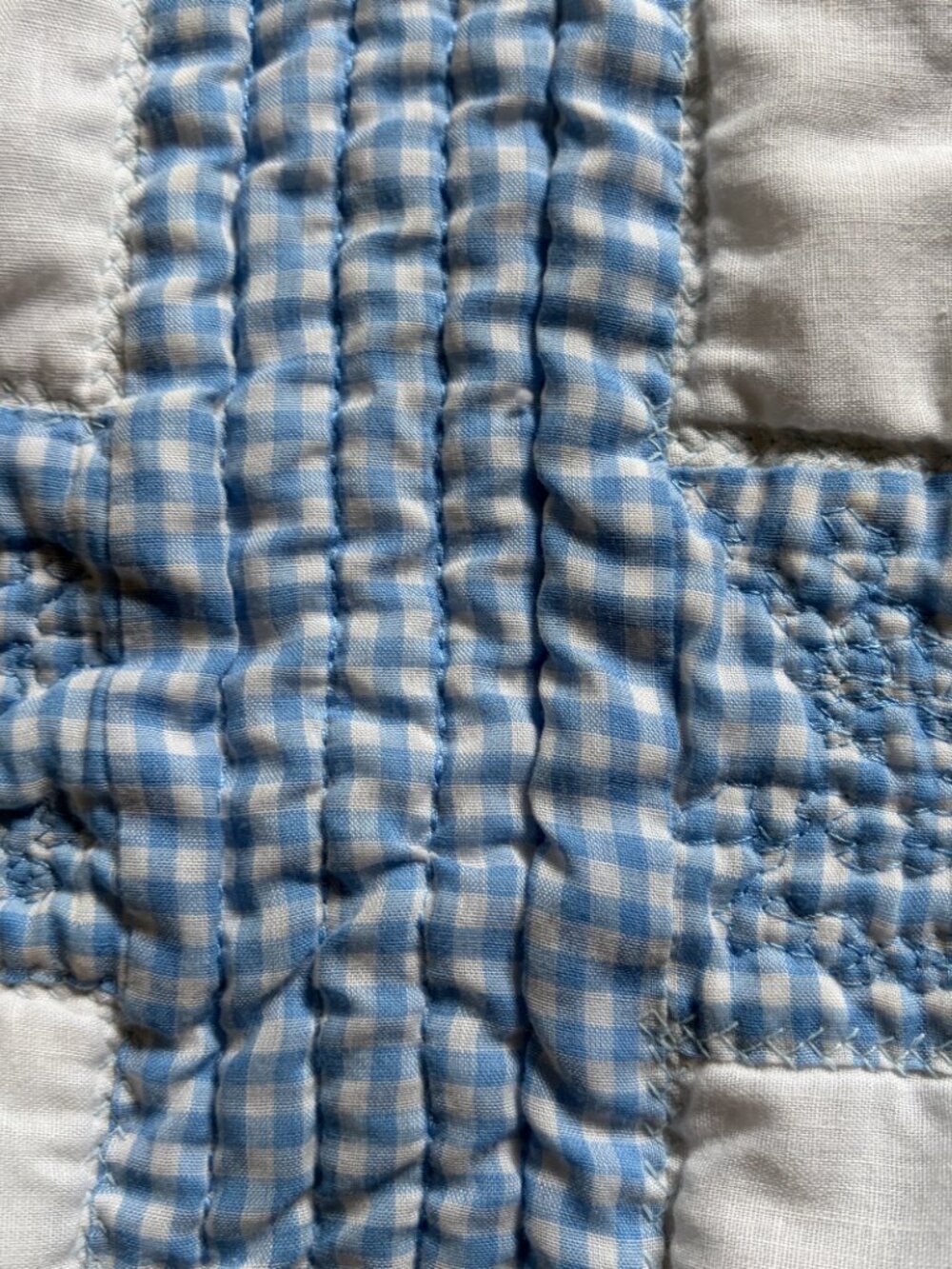 Baby Quilt Vintage Handmade Cross Stitched Hand Stitched 34β x 44β Vintage - Picture 2 of 8